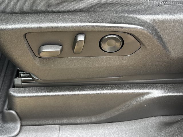 Used 2021 Chevrolet Suburban LS w/ Driver Alert Package image 16