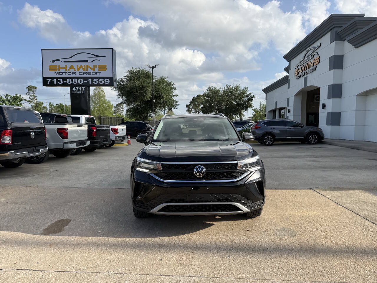 Used 2023 Volkswagen Taos SE FWD image 40