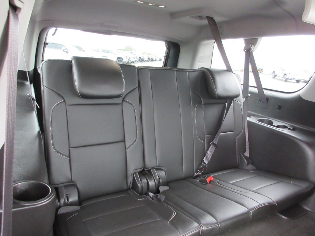 Used 2016 GMC Yukon XL SLT w/ Open Road Package AWD/4WD image 29