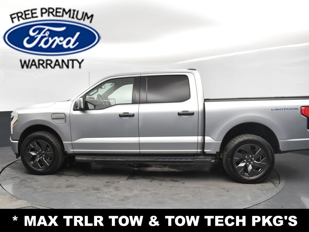 Used 2023 Ford F150 Lightning Lariat w/ Tow Technology Package image 6