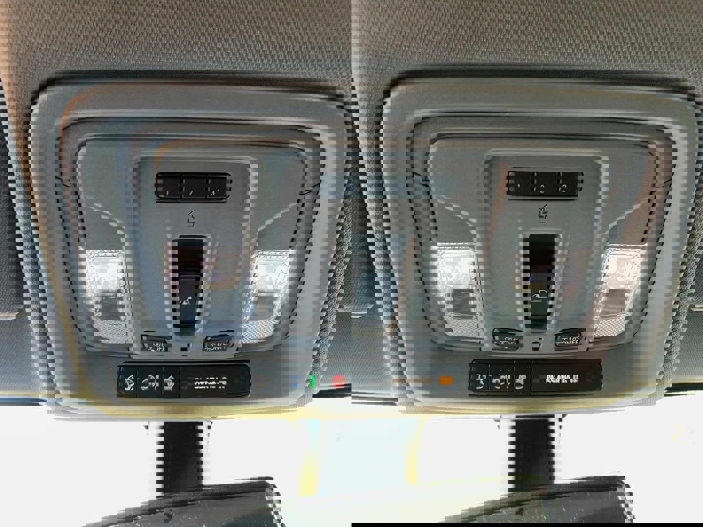 Used 2021 GMC Sierra 1500 SLT w/ SLT Premium Package image 25