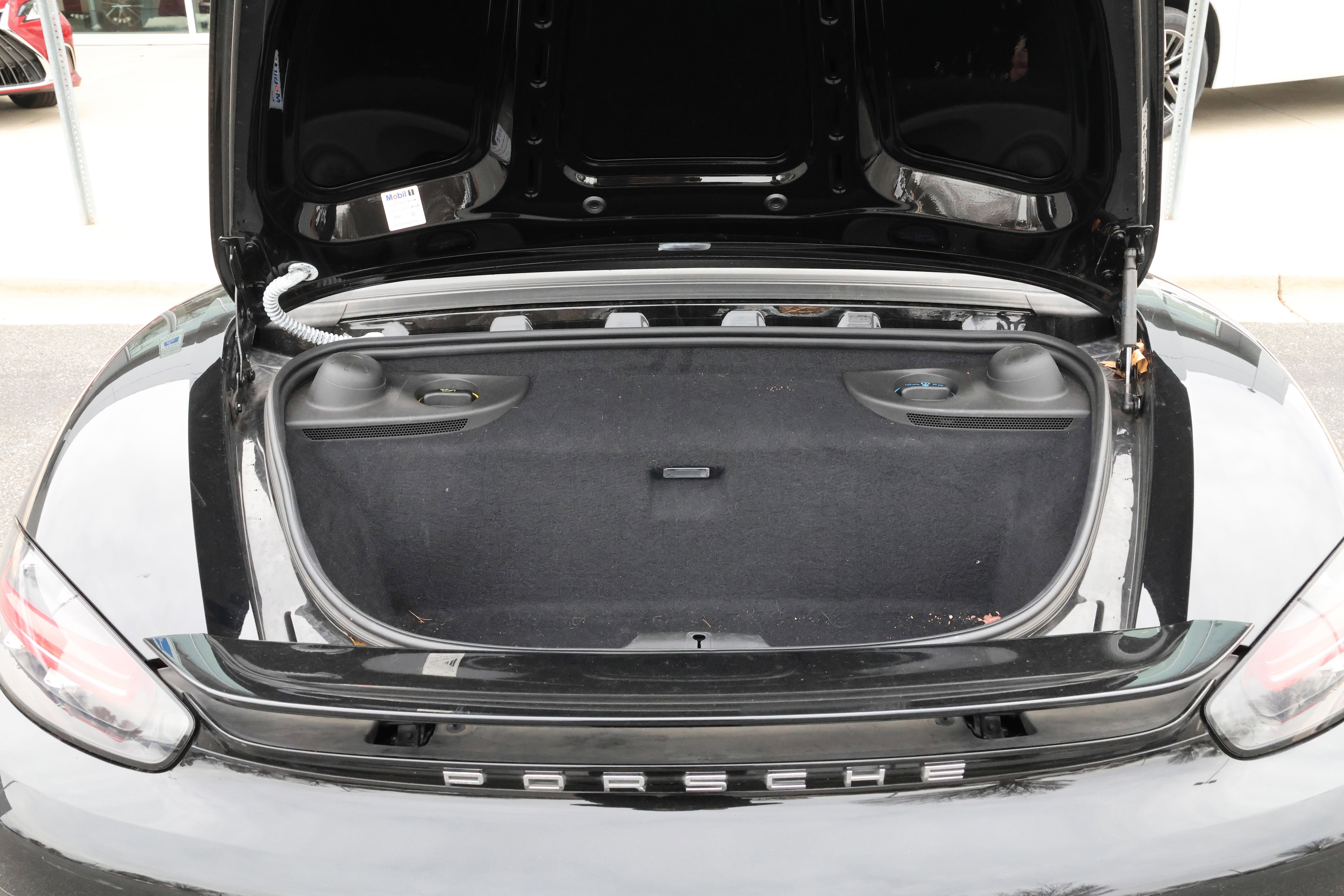 Used 2021 Porsche 718 Boxster image 33