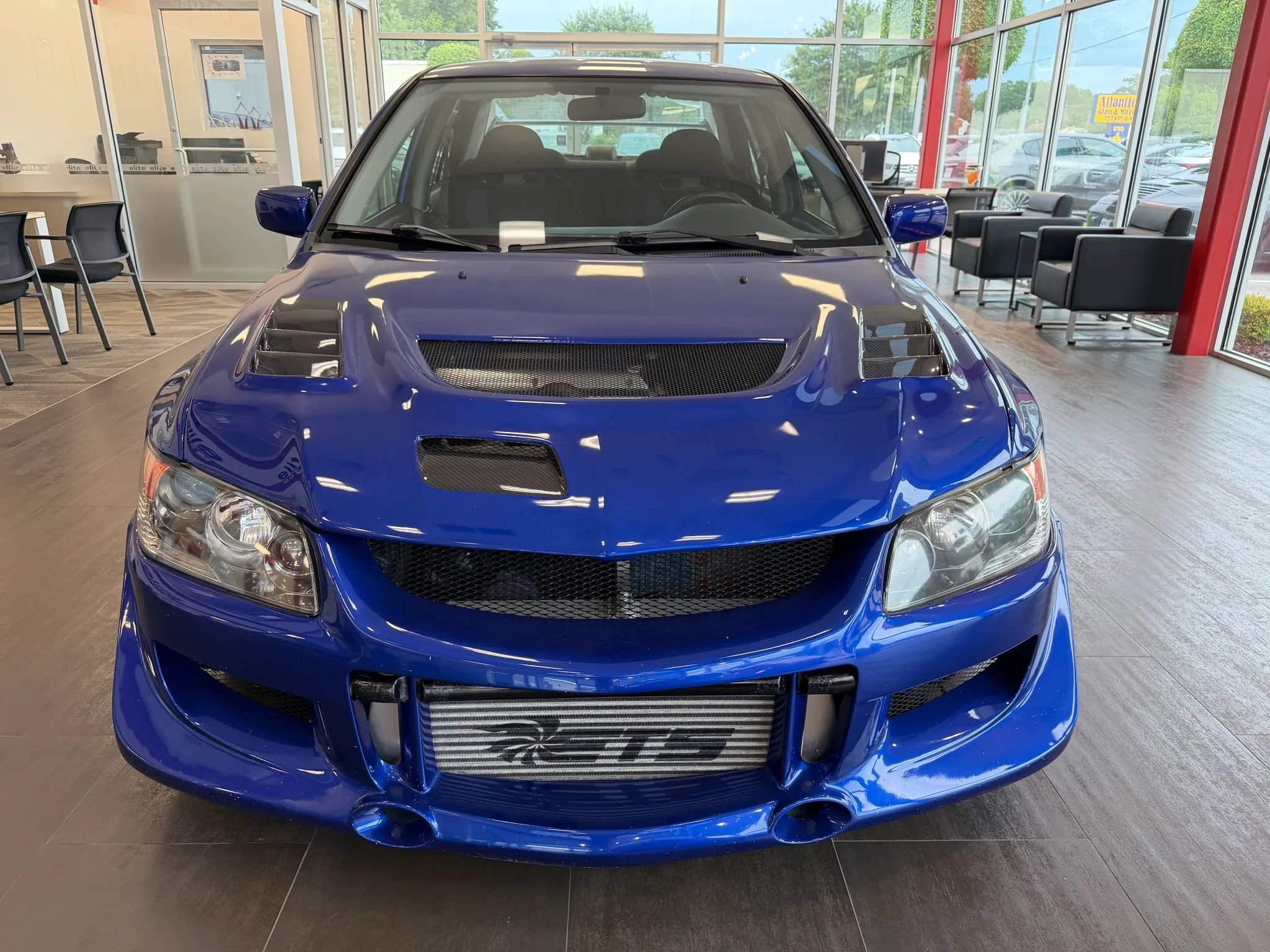 Used 2005 Mitsubishi Lancer Evolution AWD/4WD image 2