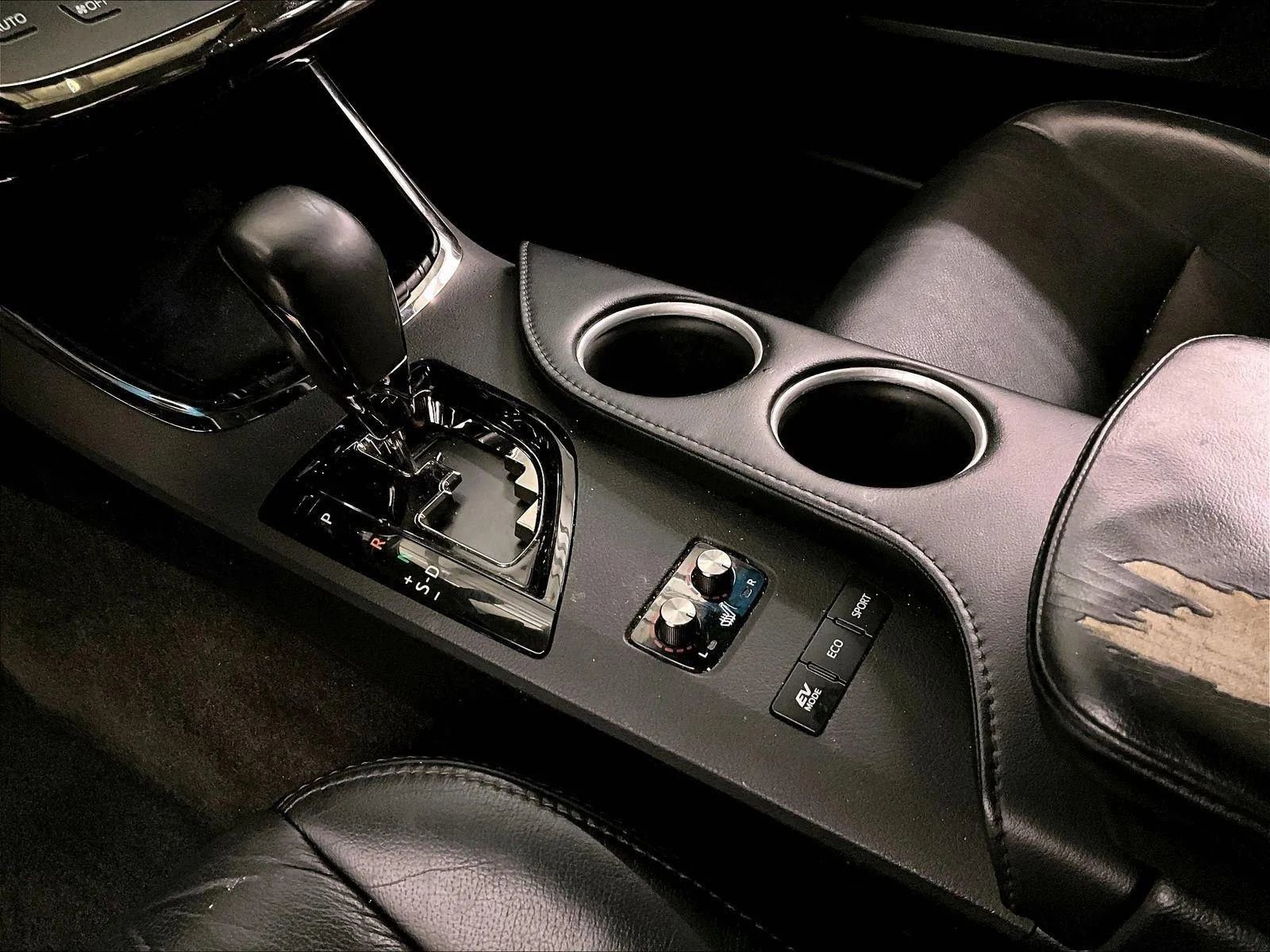 Used 2013 Toyota Avalon XLE Touring image 17