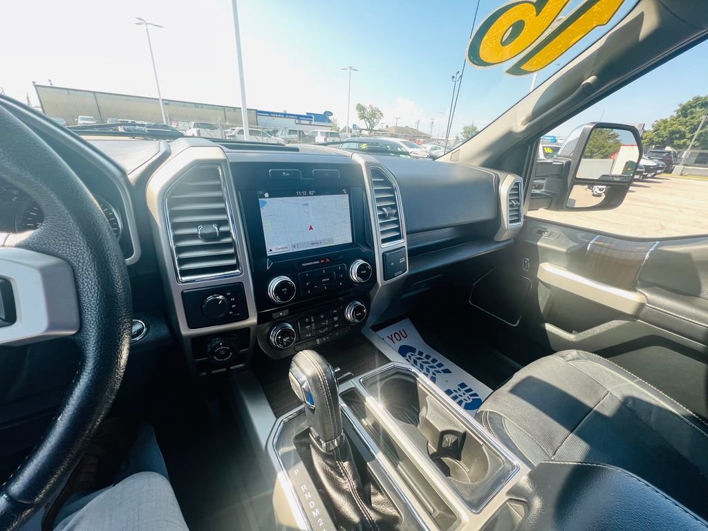 Used 2016 Ford F150 Lariat w/ Equipment Group 502A Luxury AWD/4WD image 26