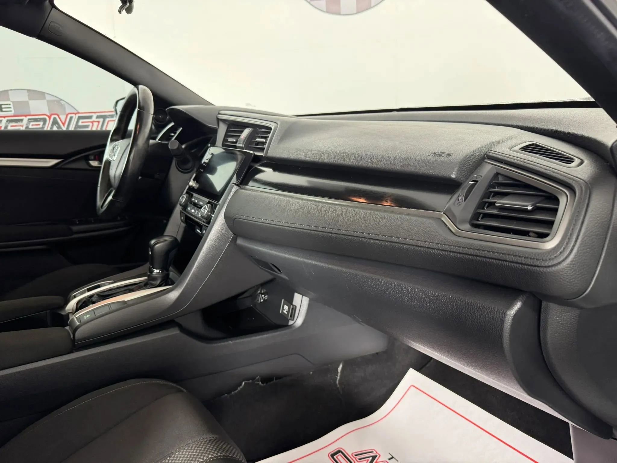 Used 2021 Honda Civic EX image 12