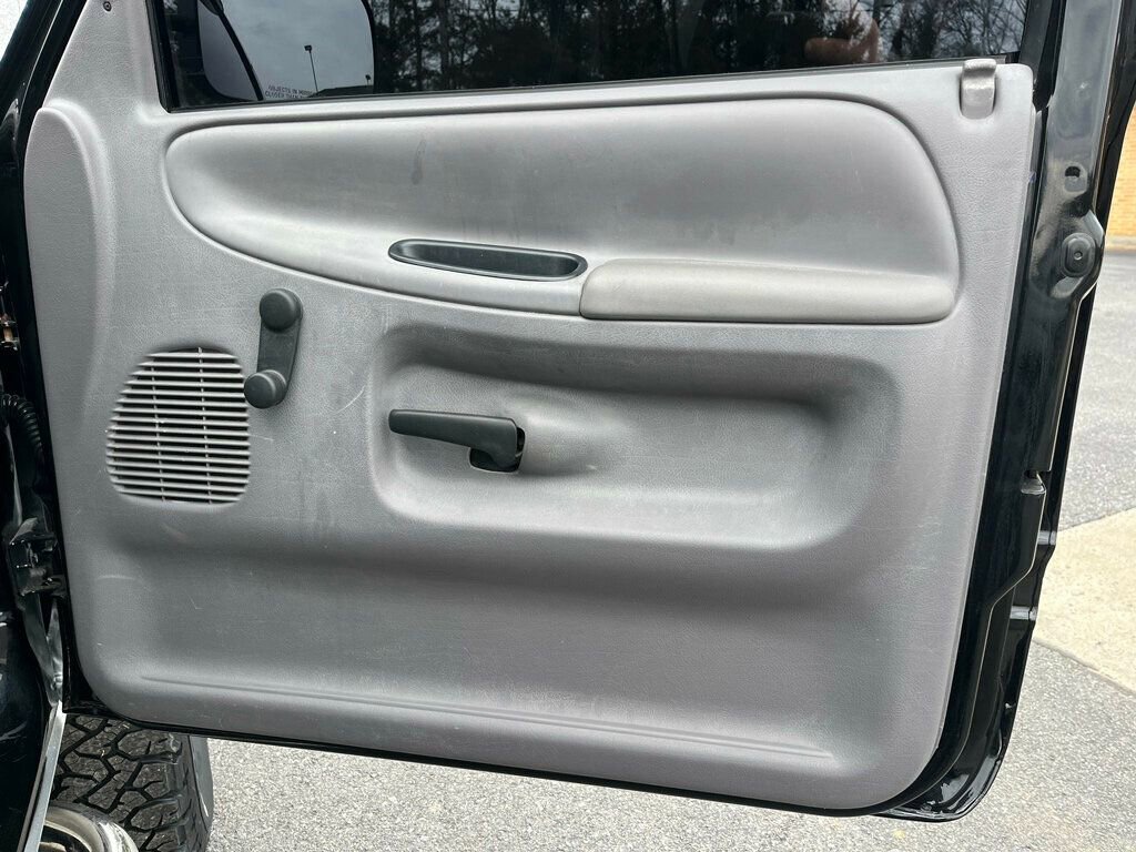 Used 1994 Dodge Ram 2500 Truck 4x4 Regular Cab image 57