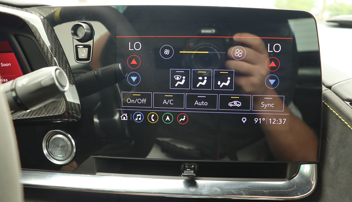 Used 2020 Chevrolet Corvette Stingray Premium Conv w/ 3LT Preferred Equipment Group RWD image 35