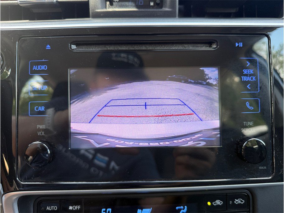 Used 2019 Toyota Corolla LE FWD image 22