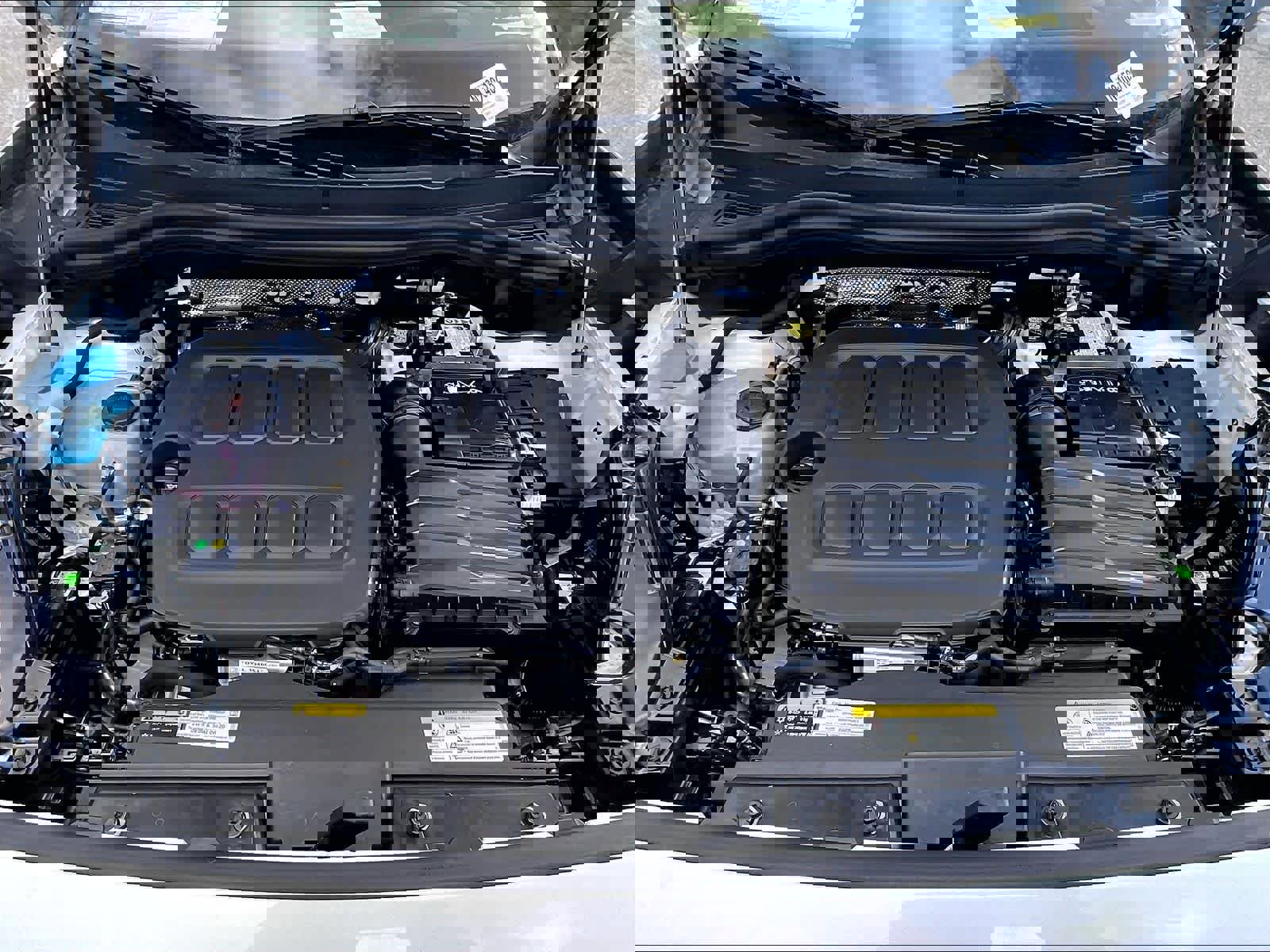 New 2026 Volkswagen Tiguan SE R-Line image 16