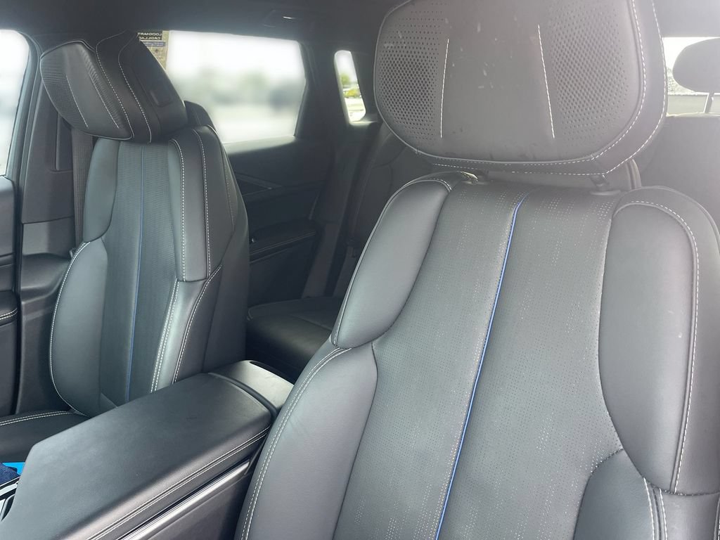 Certified 2024 Cadillac Lyriq Sport AWD/4WD image 18