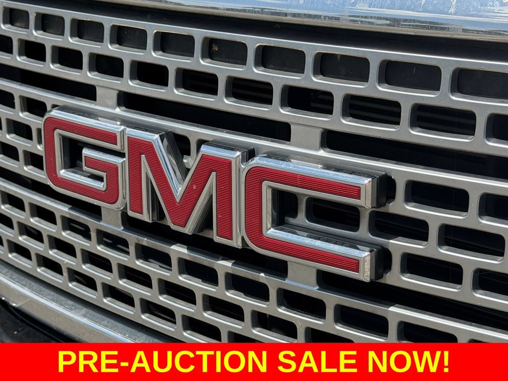 Used 2019 GMC Canyon Denali RWD image 13