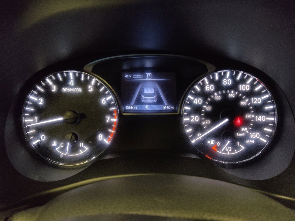 Used 2019 Nissan Pathfinder SV AWD/4WD image 23