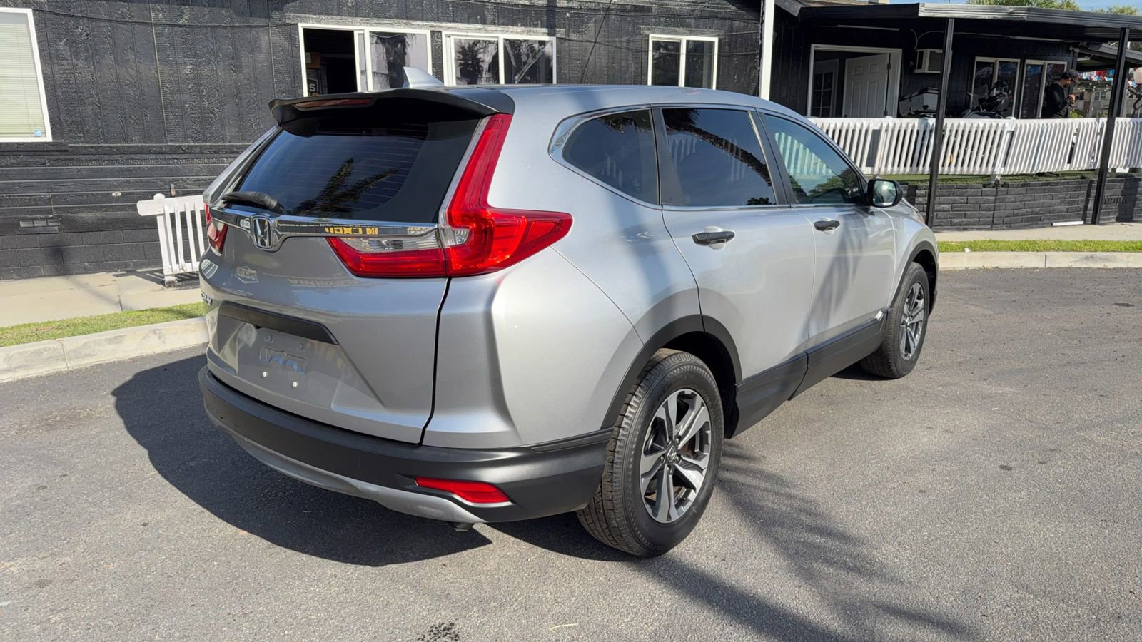 Used 2017 Honda CR-V LX image 10