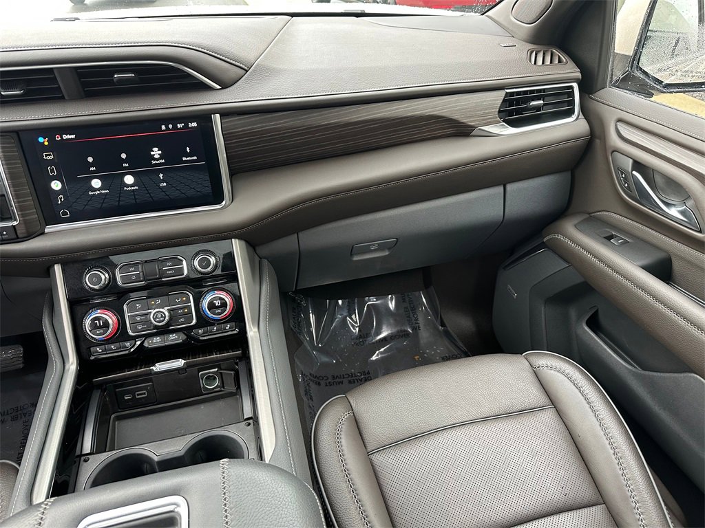 Used 2022 GMC Yukon Denali w/ Max Trailering Package image 19