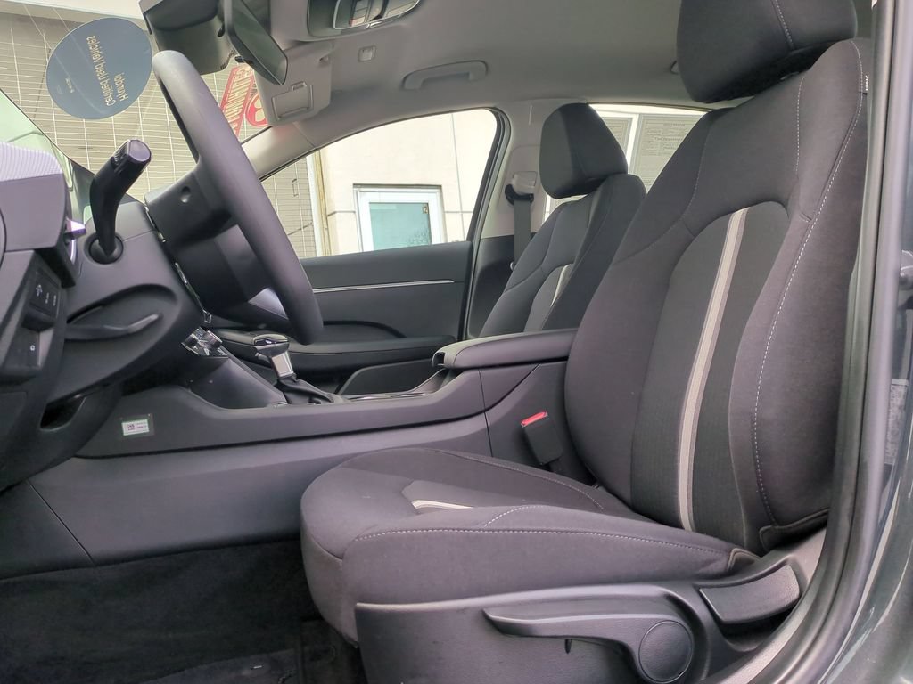 Used 2025 Hyundai Sonata SE FWD image 20