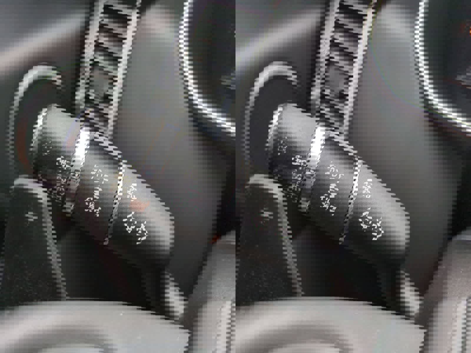 Used 2018 Land Rover Range Rover Long Wheelbase Supercharged image 28