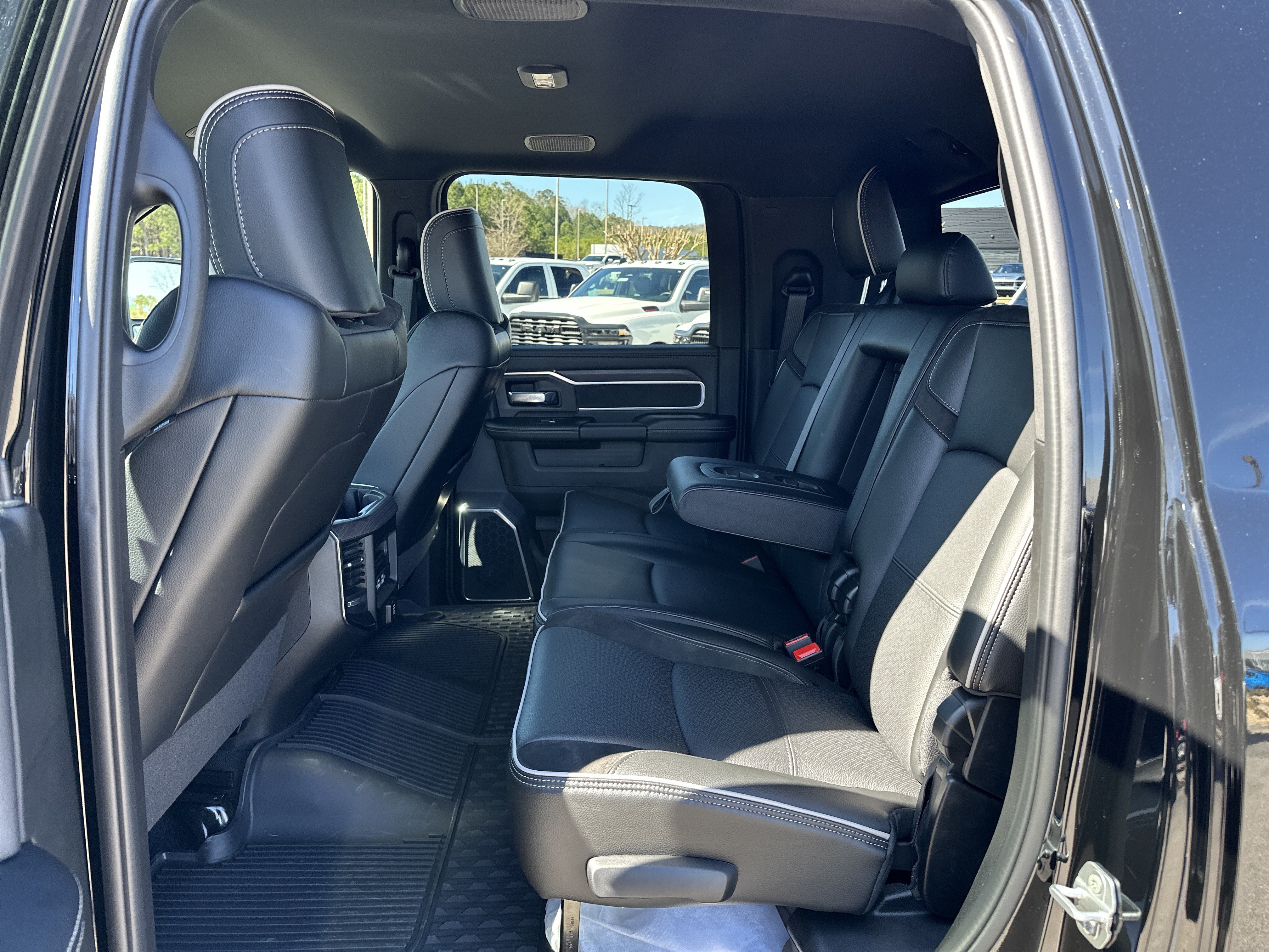 New 2026 RAM 3500 Laramie w/ Night Edition AWD/4WD image 22