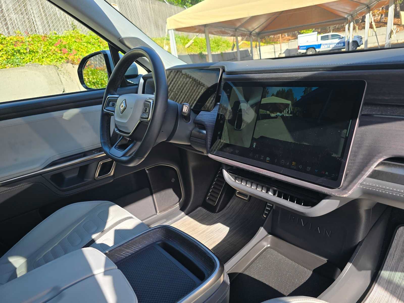 Used 2023 Rivian R1S Adventure Quad AWD/4WD image 10