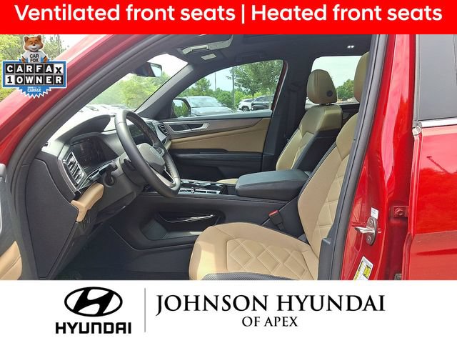 Used 2024 Volkswagen Atlas Cross Sport SE FWD image 13