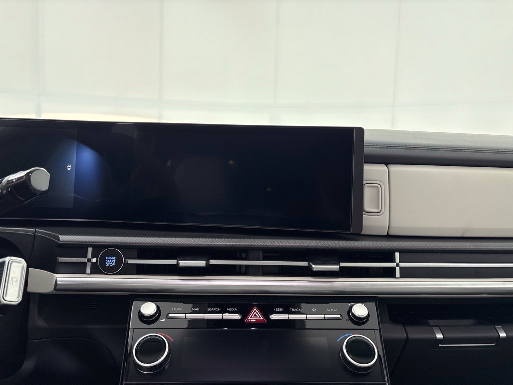 New 2027 Hyundai Santa Fe SEL FWD image 23