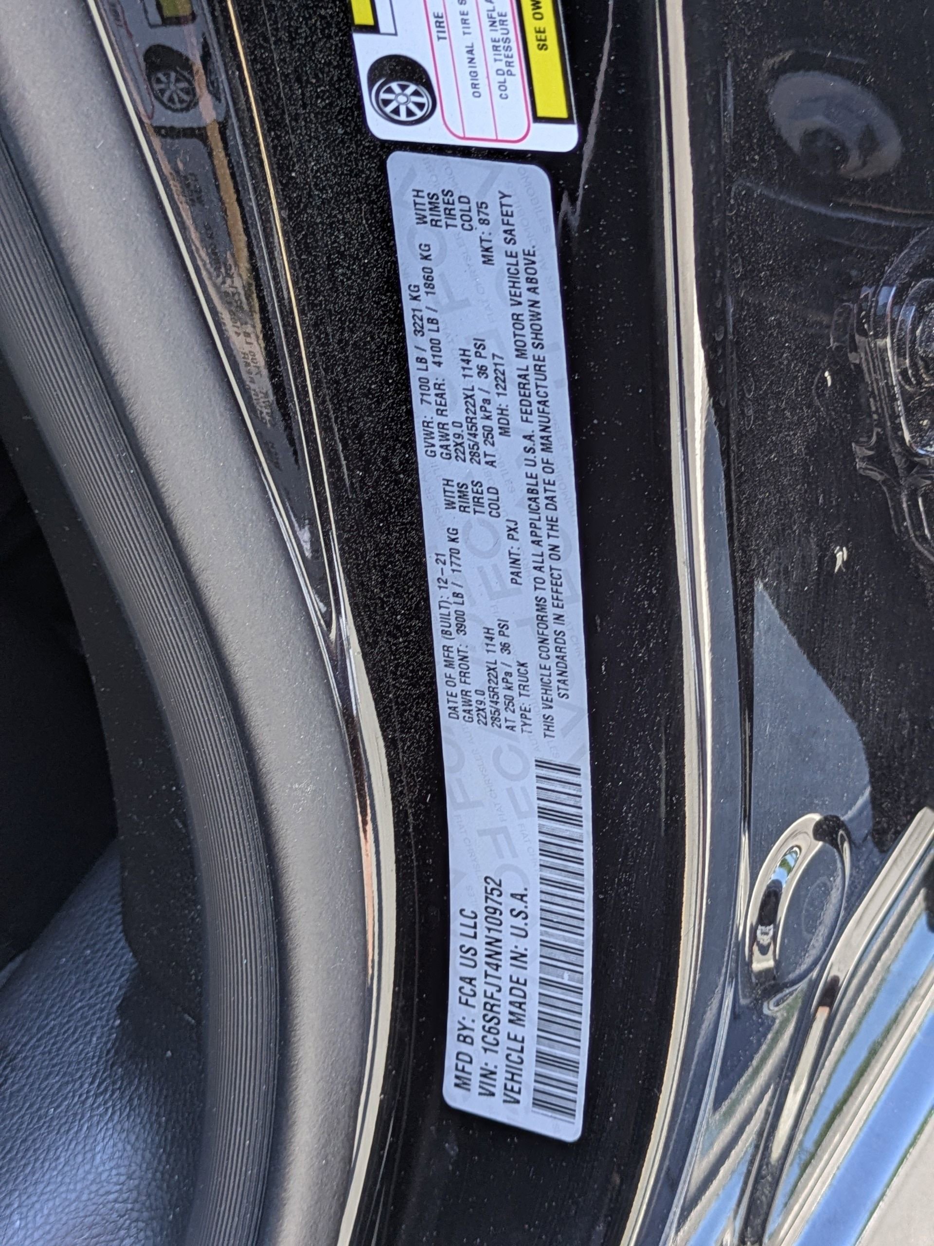 Used 2022 RAM 1500 Laramie AWD/4WD image 43
