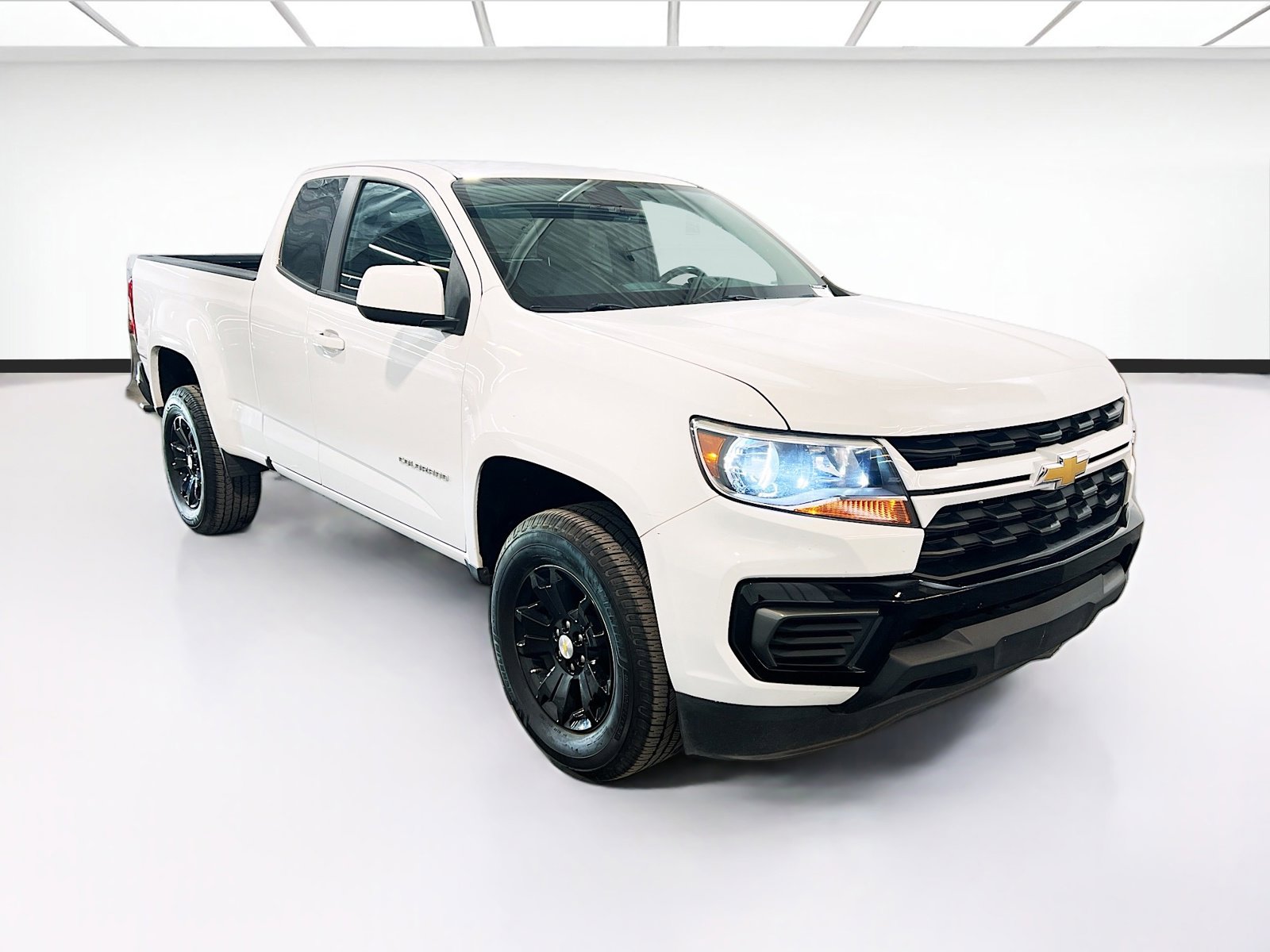 Used 2021 Chevrolet Colorado LT w/ Fleet Safety Package RWD image 3