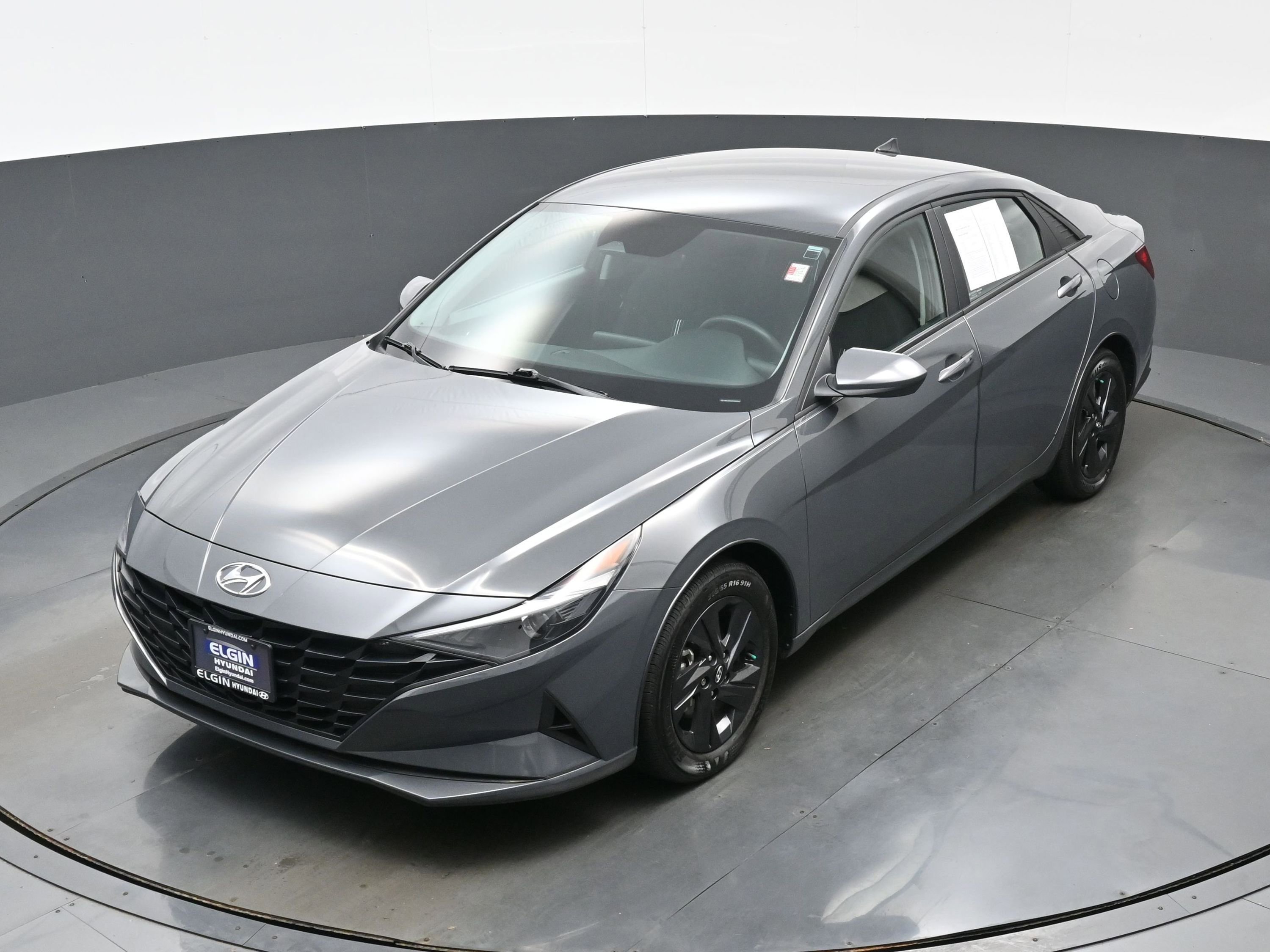 Used 2023 Hyundai Elantra SEL image 32