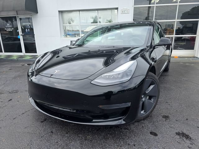 Used 2023 Tesla Model 3 Standard Range RWD image 1