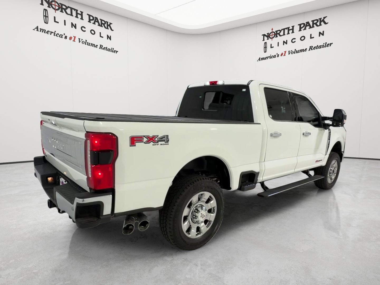 Used 2026 Ford F250 King Ranch w/ Chrome Package AWD/4WD image 5