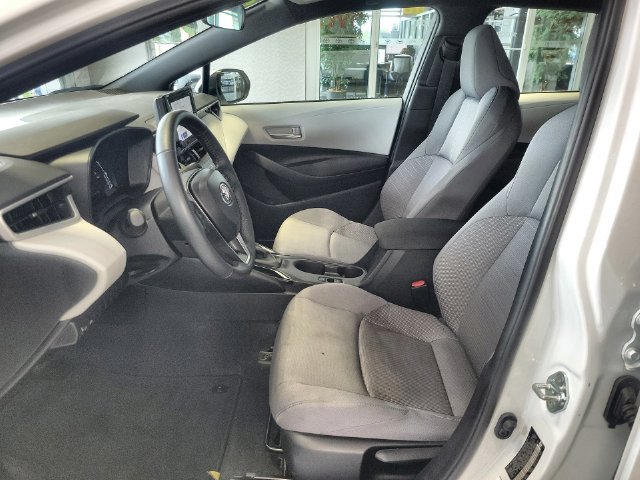 Used 2026 Toyota Corolla SE FWD image 12