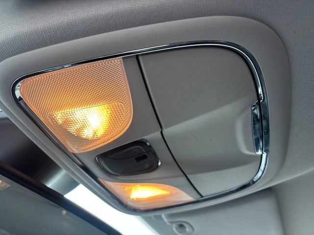 Used 2022 Jeep Cherokee Trailhawk image 25