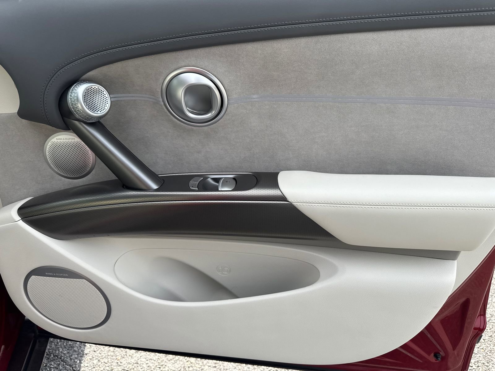 Used 2023 Genesis GV60 Performance image 14