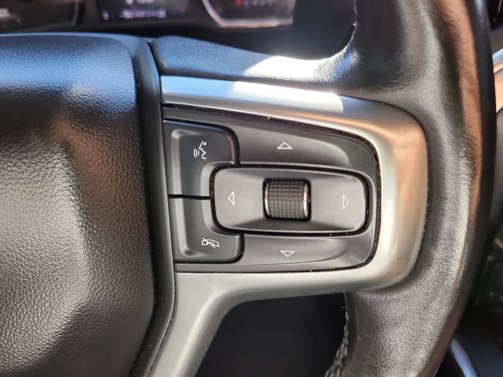 Used 2021 Chevrolet Silverado 1500 RST AWD/4WD image 31