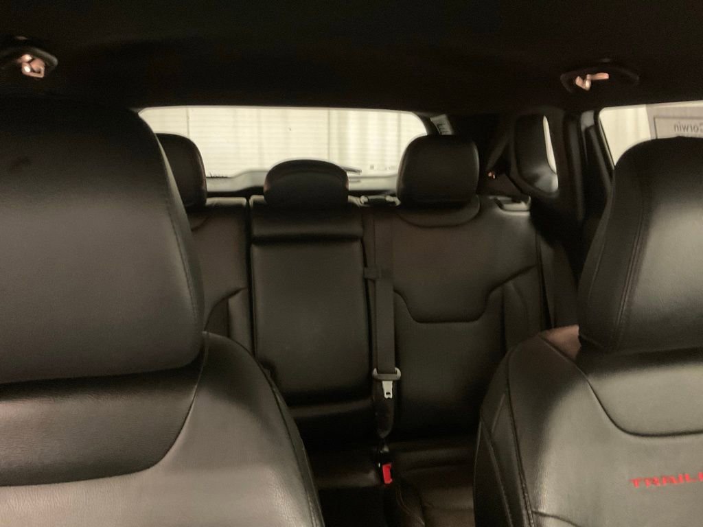 Used 2024 Jeep Compass Trailhawk image 33