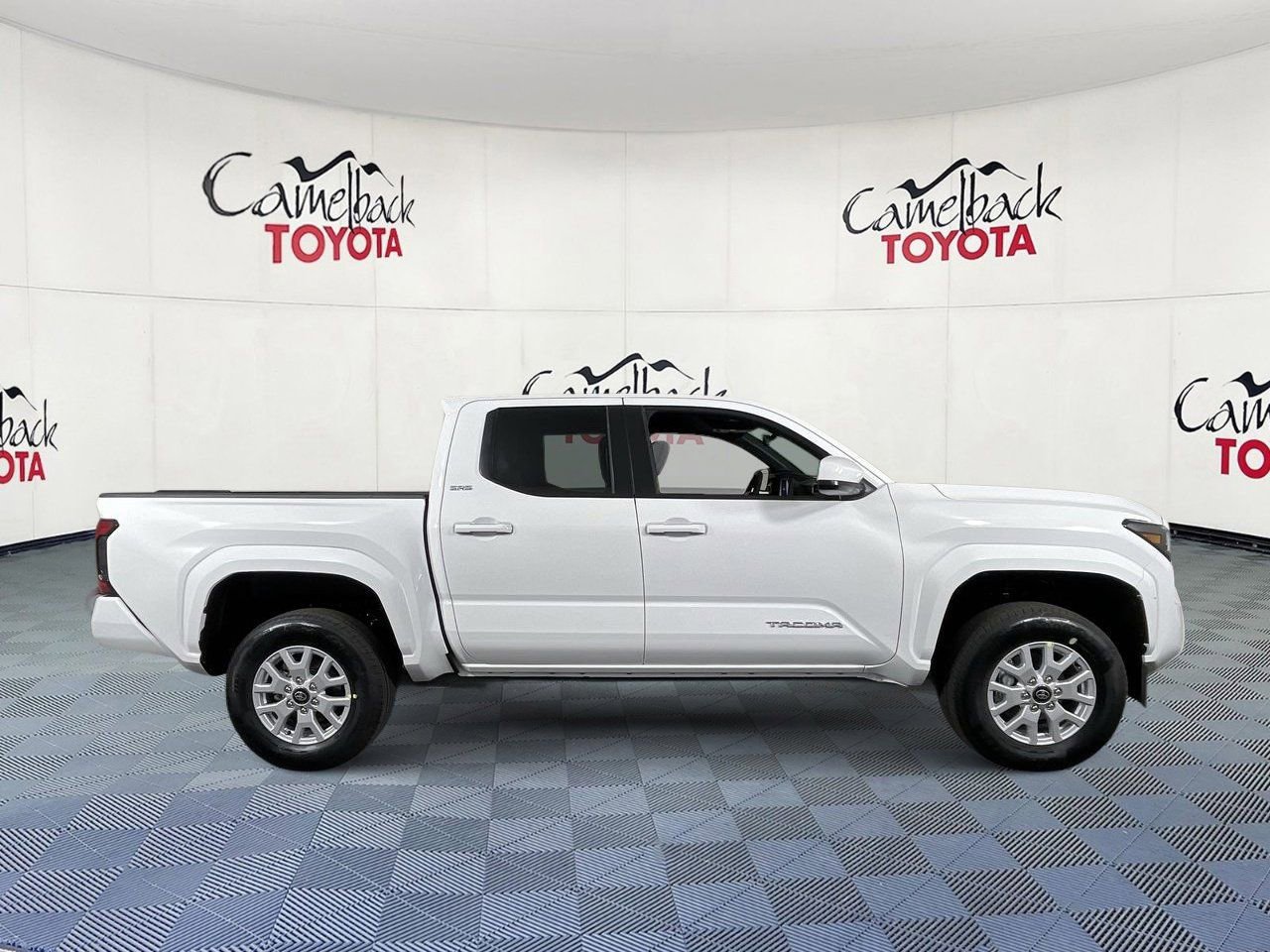 New 2026 Toyota Tacoma SR5 image 8