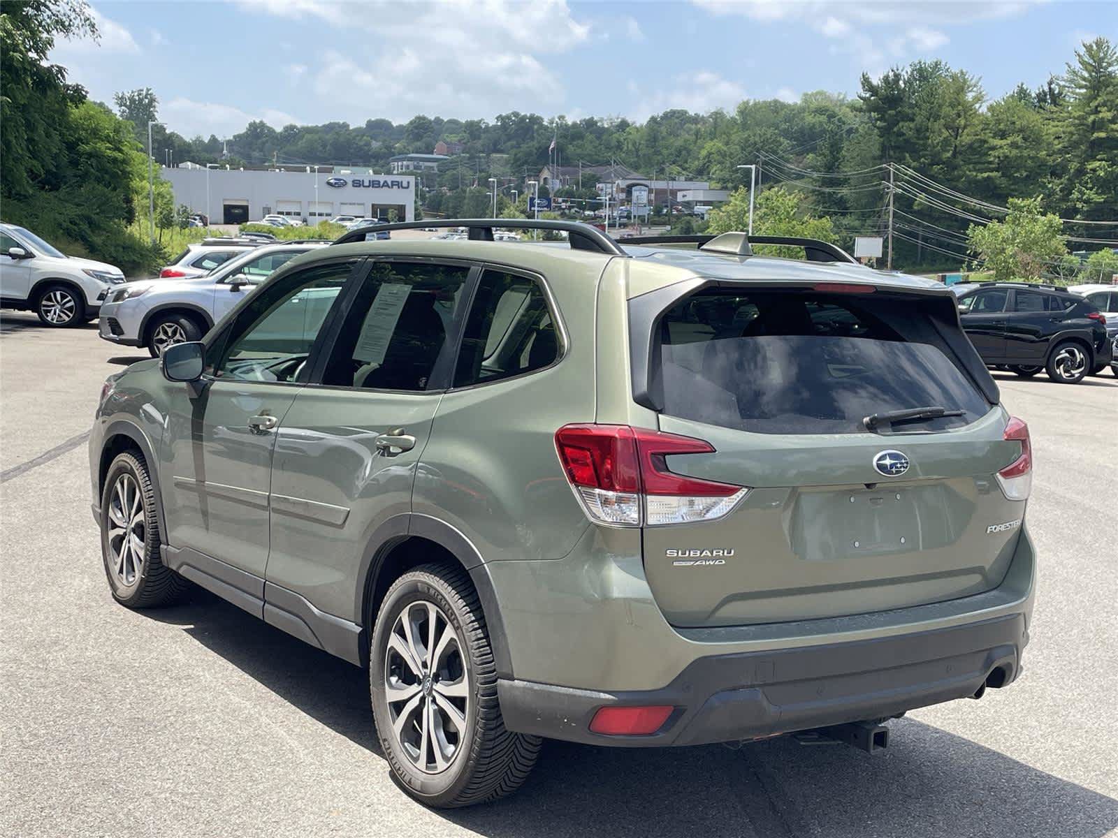 Used 2020 Subaru Forester Limited AWD/4WD image 3