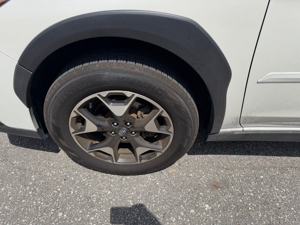 Used 2019 Subaru Crosstrek 2.0i w/ Eyesight System image 10