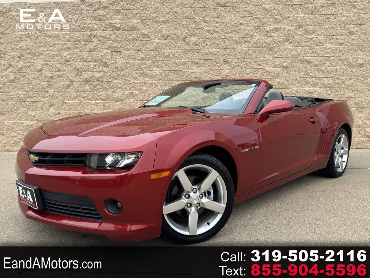 Used 2015 Chevrolet Camaro LT RWD image 1
