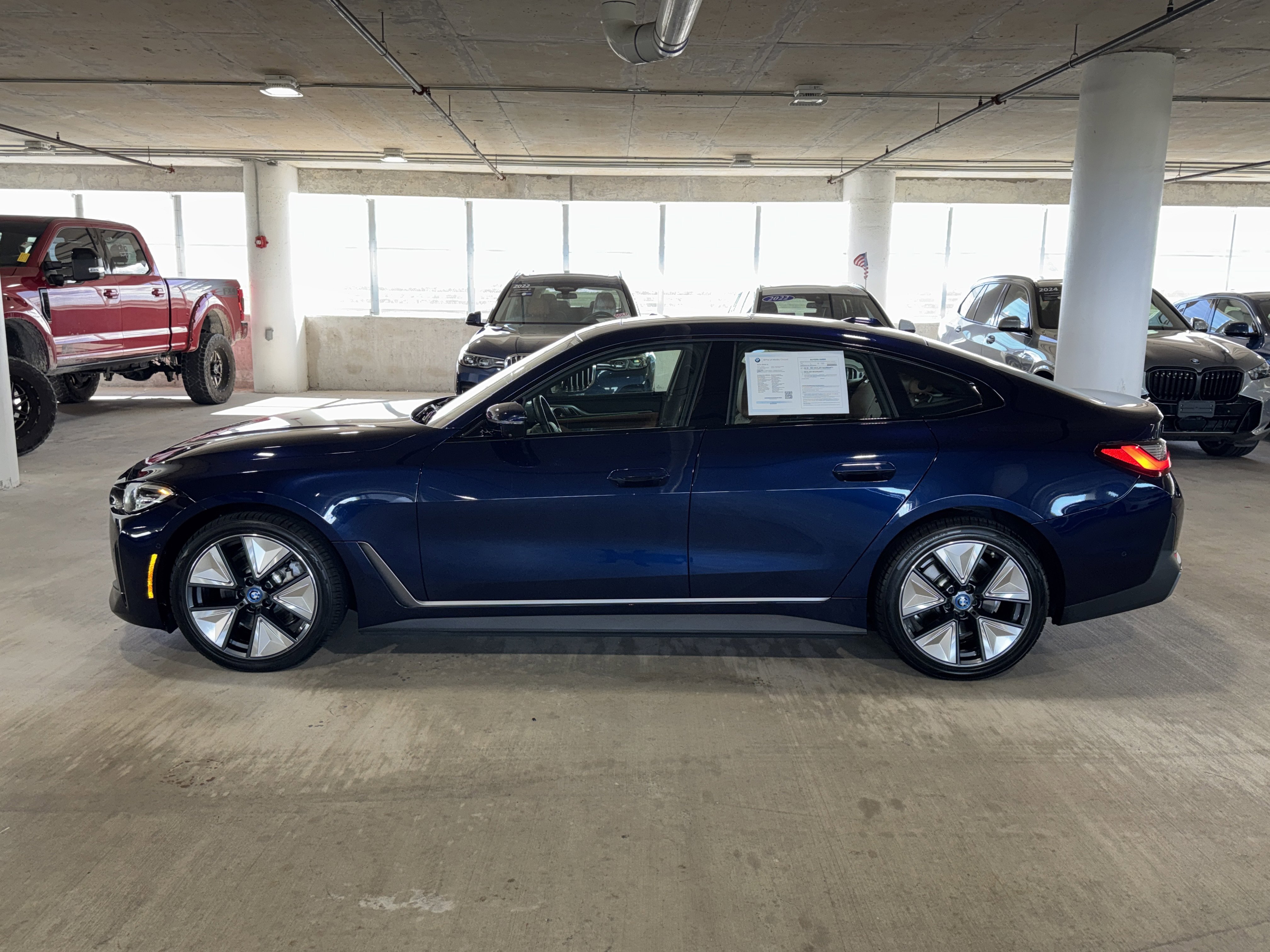 Used 2023 BMW i4 eDrive35 image 5