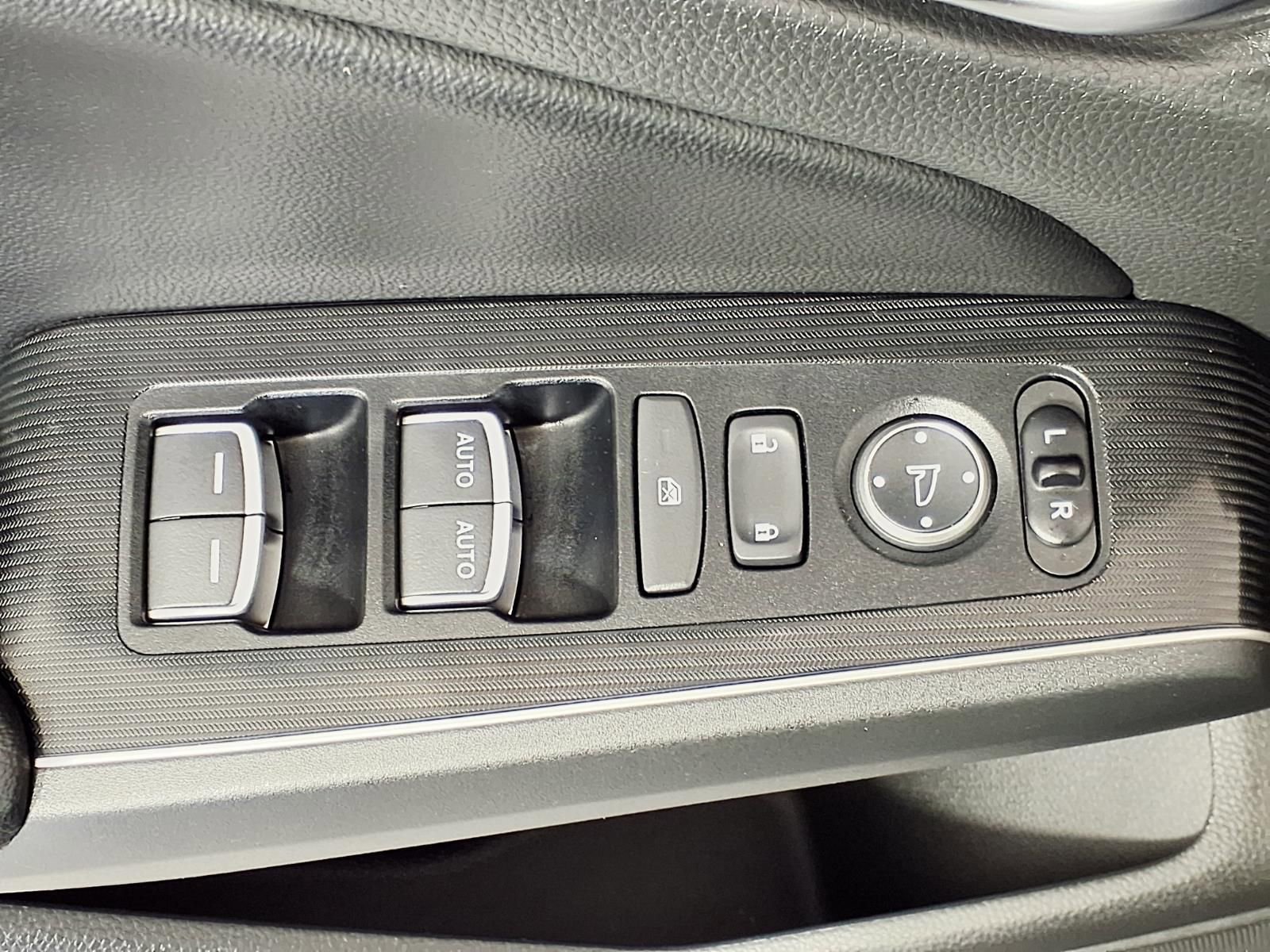 Used 2022 Honda Civic Touring image 16