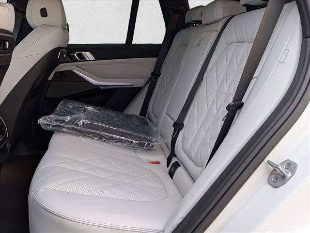 New 2026 BMW X5 xDrive40i AWD/4WD image 14