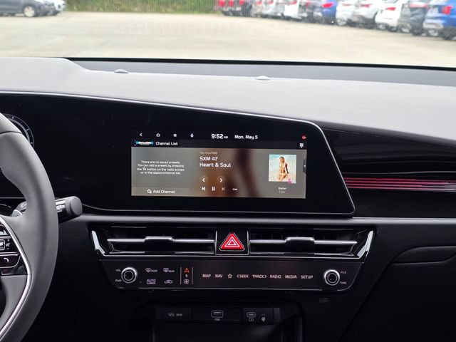 New 2026 Kia Niro Wind w/ Wind Preserve Package FWD image 21