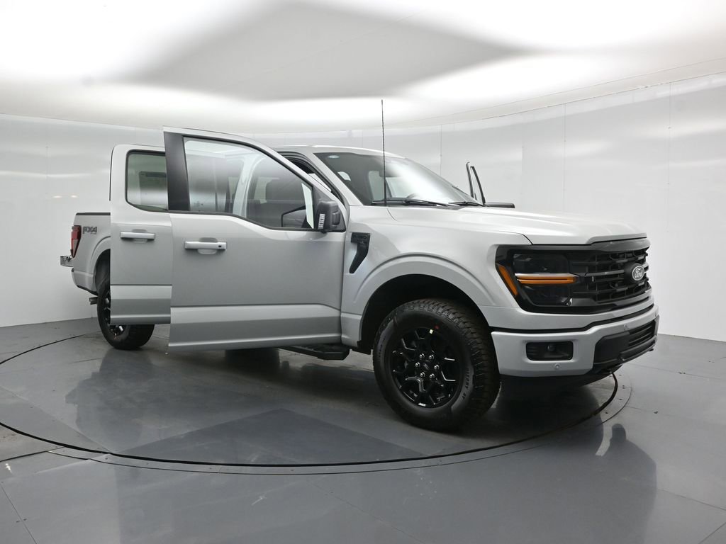 New 2026 Ford F150 XLT w/ Equipment Group 302A MID image 31