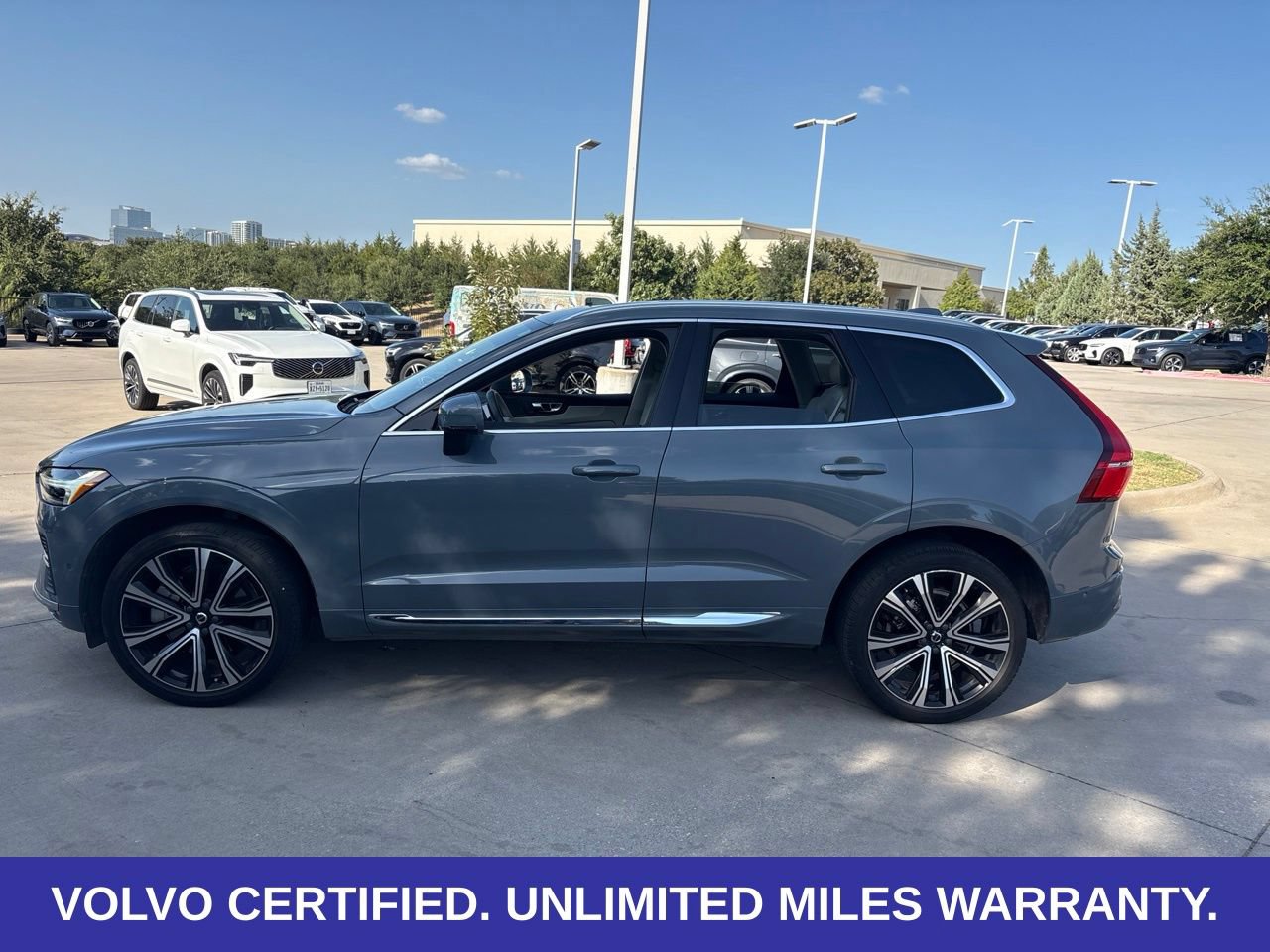 Certified 2023 Volvo XC60 B5 Ultimate w/ Climate Package AWD/4WD image 8