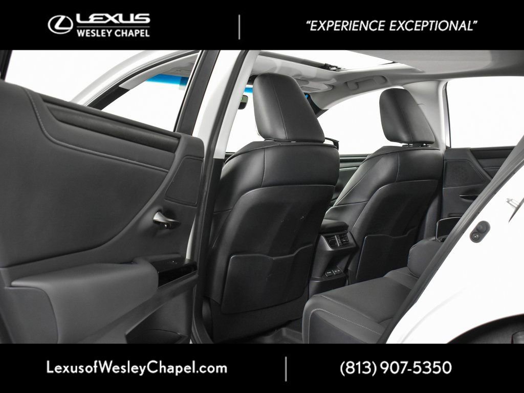 Used 2024 Lexus ES 250 250 w/ Premium Package image 23