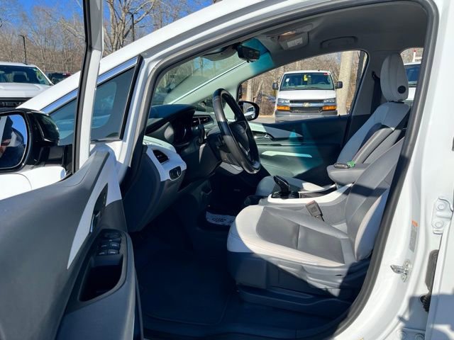 Used 2020 Chevrolet Bolt Premier w/ Infotainment Package image 17