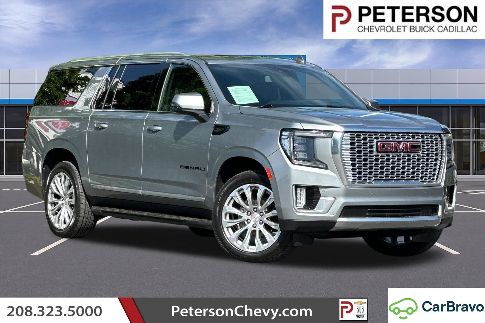 Certified 2024 GMC Yukon XL Denali AWD/4WD image 1