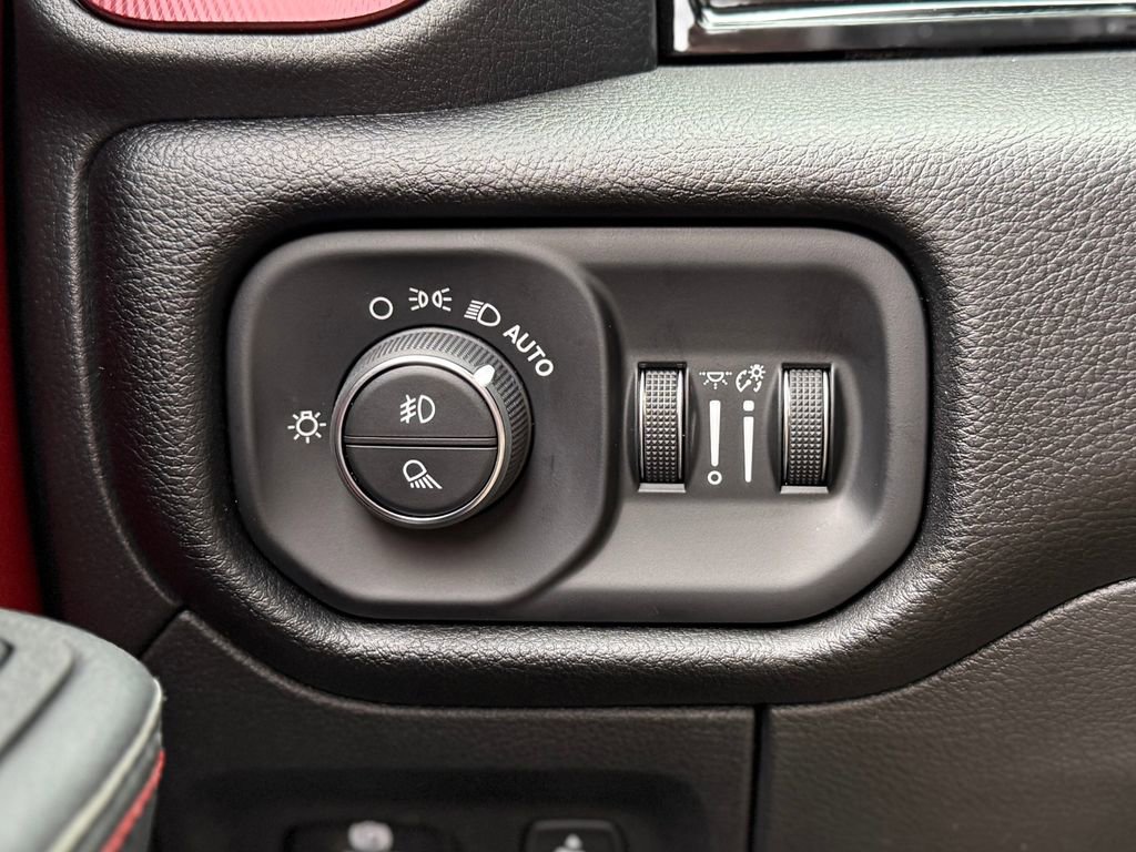 New 2026 RAM 1500 Rebel w/ Rebel Level 2 Equipment Group image 31