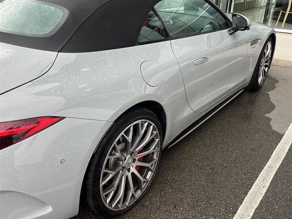 Used 2024 Mercedes-Benz SL 55 AMG 4MATIC image 1